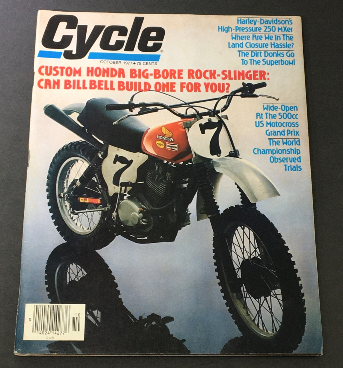 VTG Cycle Magazine October 1977 cover featuring a custom Honda Big-Bore motorcycle and Harley 250 MXer. Highlights include articles on motorcycle customizations and vintage motorcycle culture.