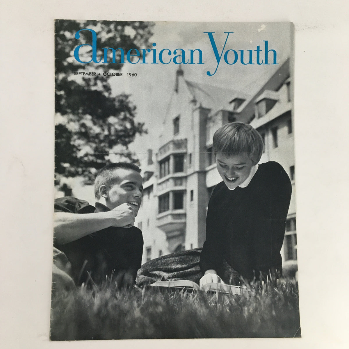 Cover of VTG American Youth Magazine September 1960 featuring two teens enjoying time outdoors in front of a university setting.