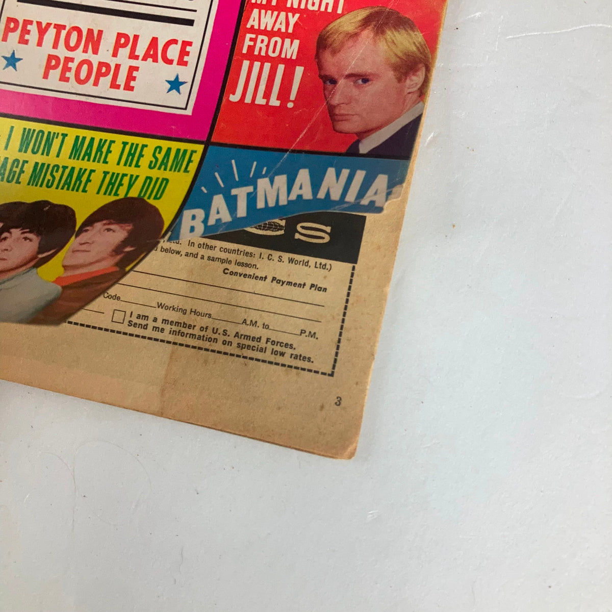 Back cover of VTG Movie TV Pin-Ups Magazine from September 1966, showing advertisements and features including Batman and popular TV shows.
