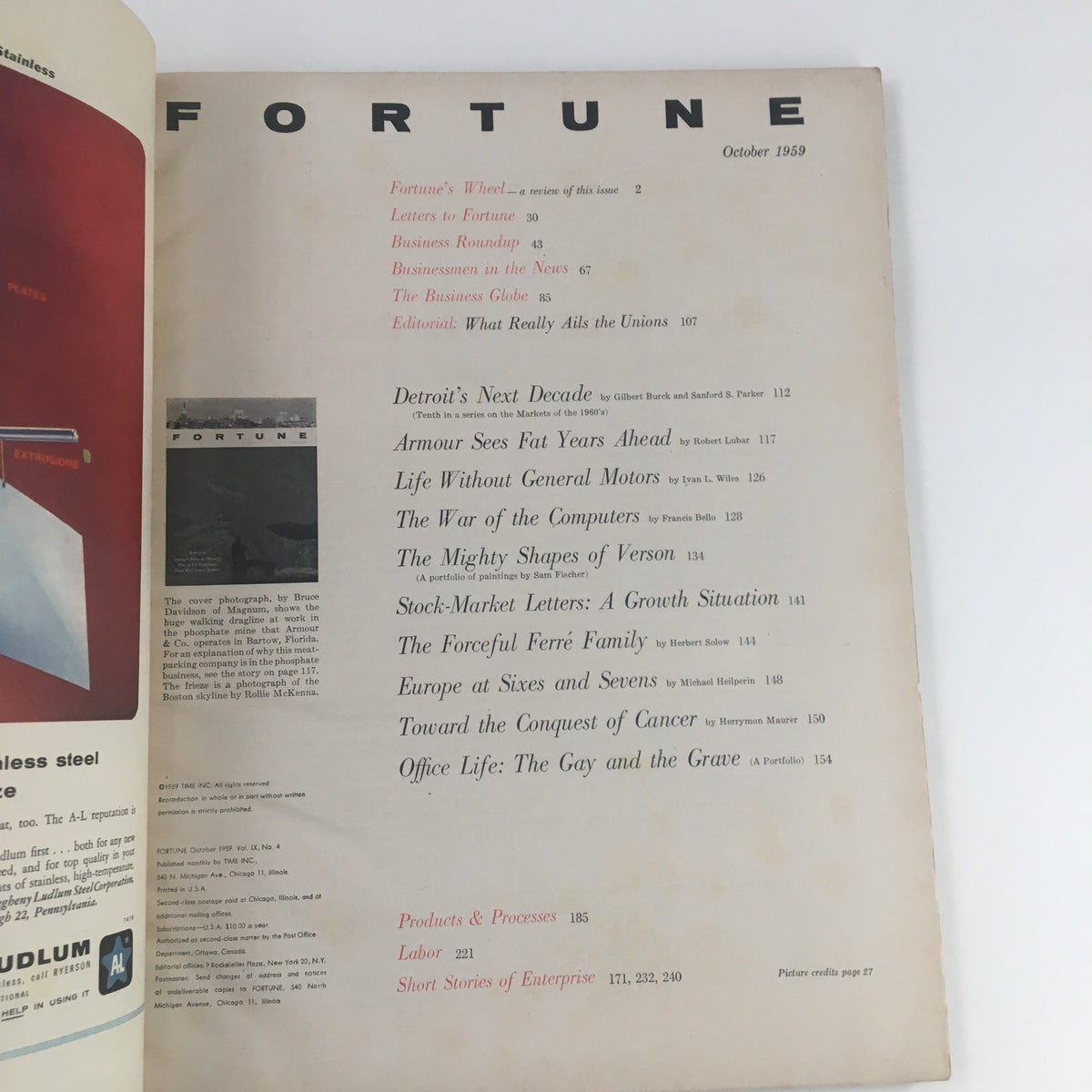 Interior page of Fortune Magazine October 1959 listing articles, including Armour Sees Fat Years Ahead and The War of the Computers.