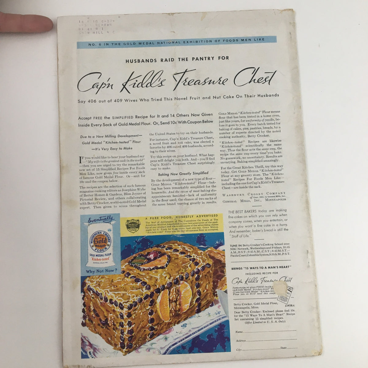 Back cover of Better Homes & Gardens Magazine January 1933 featuring a colorful advertisement for Cap'n Kidd's Treasure Chest, promoting Gold Medal flour and related recipes with vibrant illustrations.