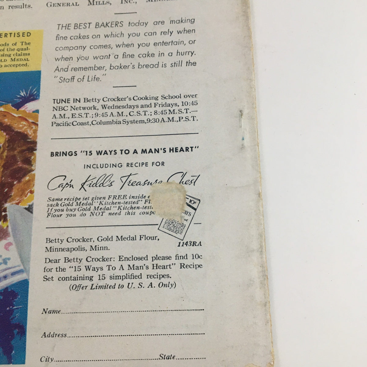 Detail from the back cover of Better Homes & Gardens Magazine January 1933 displaying an advertisement for Gold Medal flour with a note about acquiring a recipe for Cap'n Kidd's Treasure Chest, emphasizing 1930s cooking and baking.