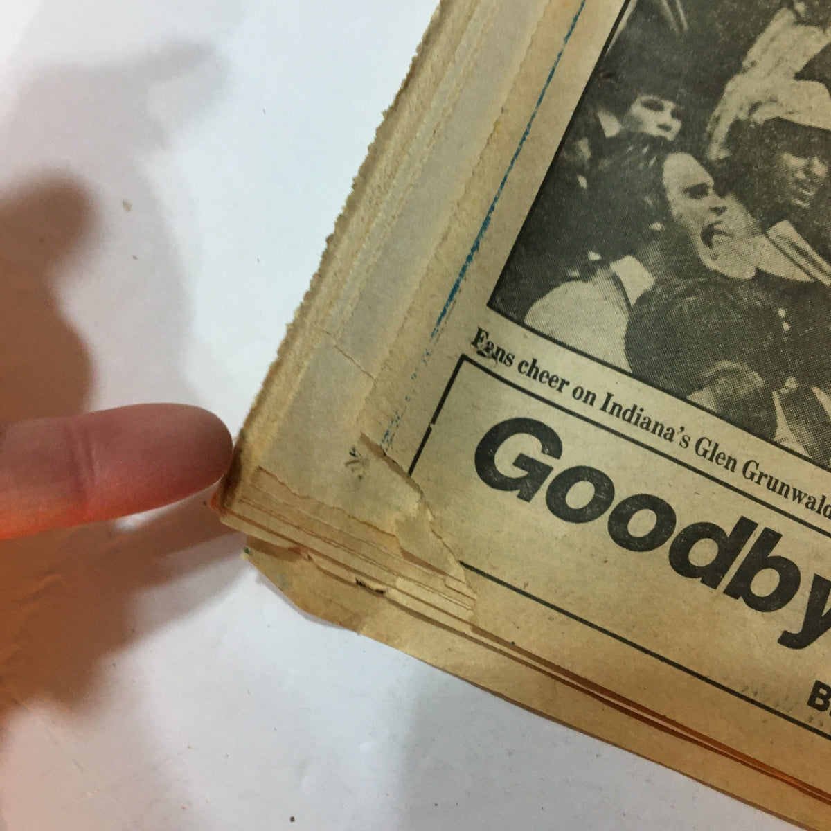 VTG Philadelphia Daily News March 31 1981 - John Warnock Hinckley Jr. - Close-up image highlighting minor wear and rips on the edges of the newspaper, showcasing its vintage condition.