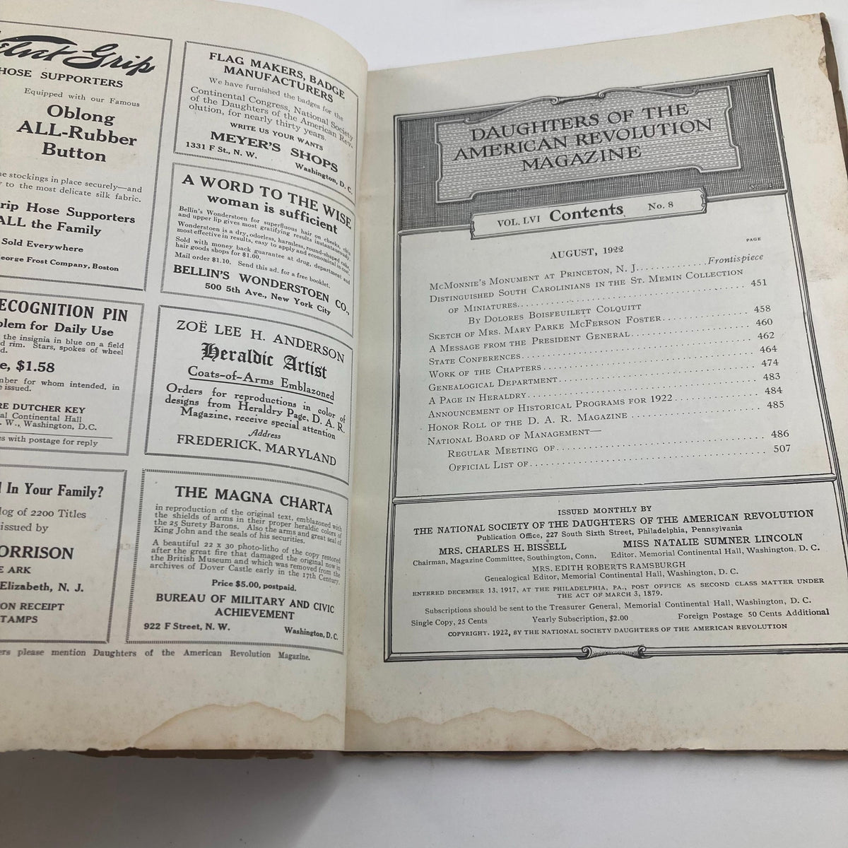 Contents page of Daughters of the American Revolution Magazine August 1922 outlining featured articles and historical topics.