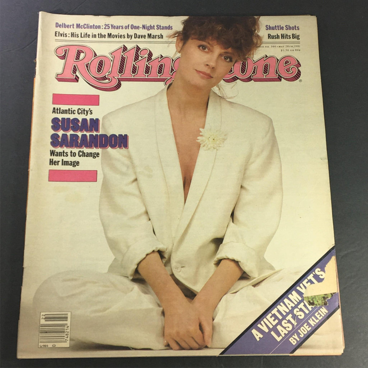 Cover of Rolling Stone Magazine May 28, 1981, Issue #344 featuring actress Susan Sarandon in a white outfit, highlighting her desire to change her image.