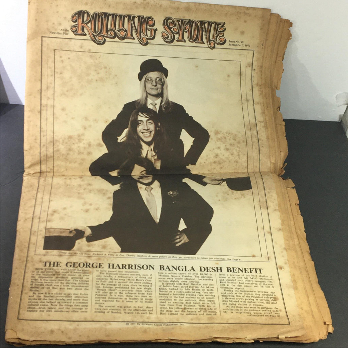 Inside view of VTG Rolling Stone Newspaper September 2 1971 #90 showcasing George Harrison and Bob Dylan, detailing the George Harrison Bangla Desh Benefit.