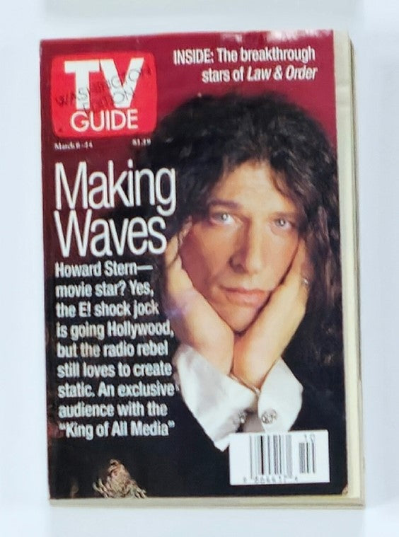 Cover of TV Guide Magazine March 8 1997 featuring Howard Stern, with the headline 'Making Waves'. The magazine highlights Stern's journey to Hollywood and includes teasers for exclusive interviews.