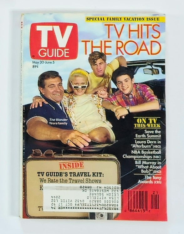 TV Guide Magazine cover from May 30, 1992 featuring The Wonder Years family. This special family vacation issue highlights nostalgic television content and pop culture from the early 90s.