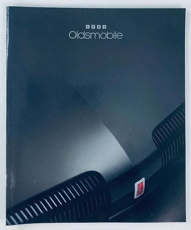 1993 Oldsmobile Full Line Dealer Showroom Sales Brochure with a sleek cover design featuring the Oldsmobile logo and a modern aesthetic.