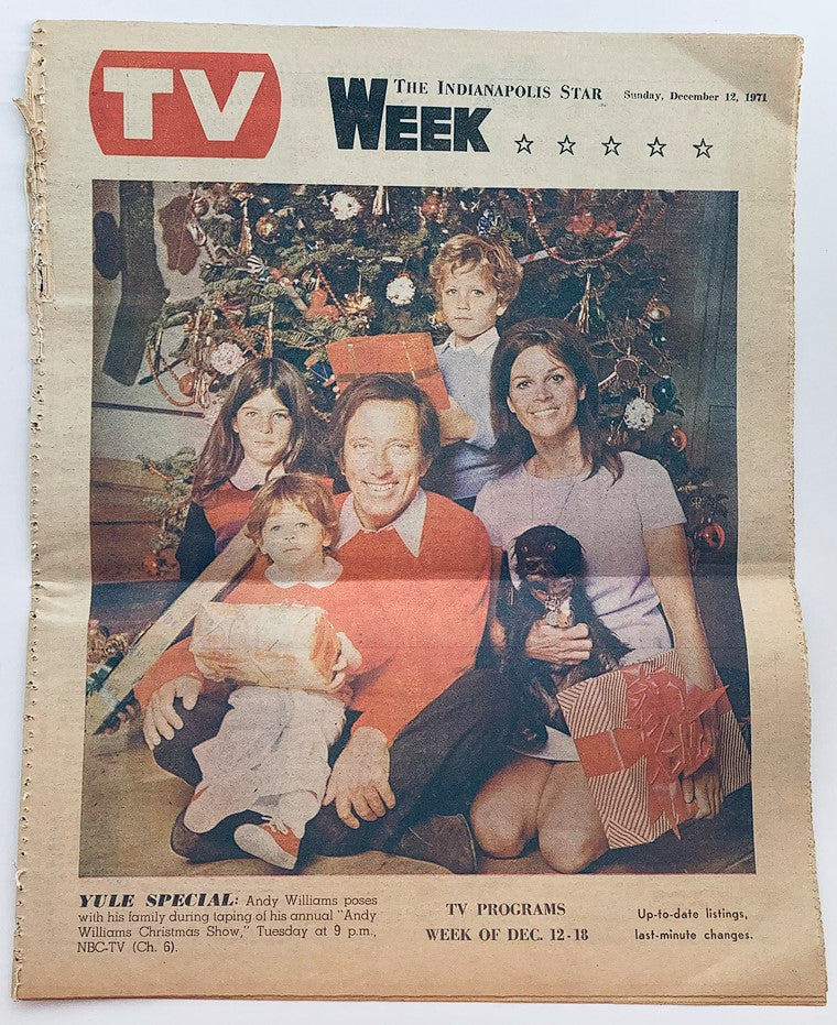 The Indianapolis Star TV Week December 12 1971 featuring Andy Williams with family, Christmas theme, and holiday decorations on the cover.