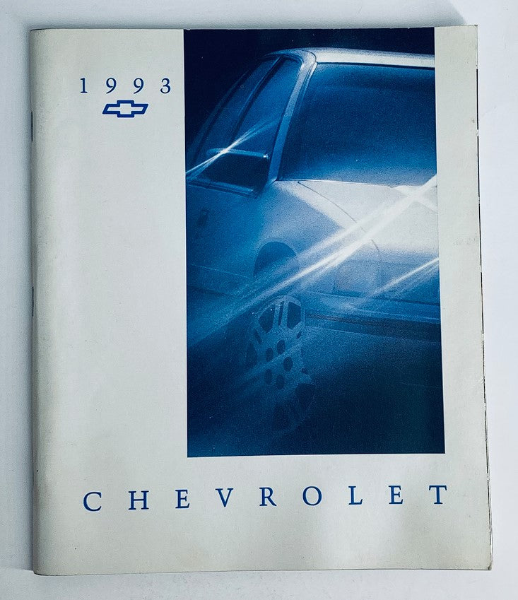 1993 Chevrolet Full Lineup Dealer Showroom Sales Brochure Guide Catalog featuring a sleek car design on the cover.