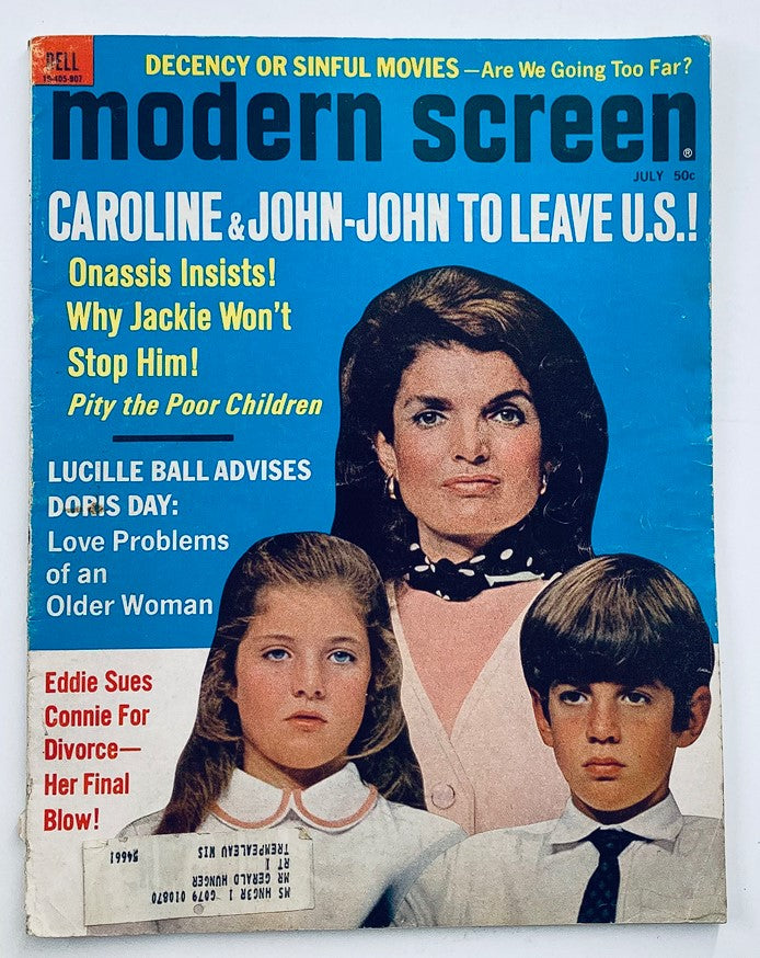 Cover of VTG Modern Screen Magazine July 1969 featuring Jackie Onassis with the headlines discussing celebrity stories.