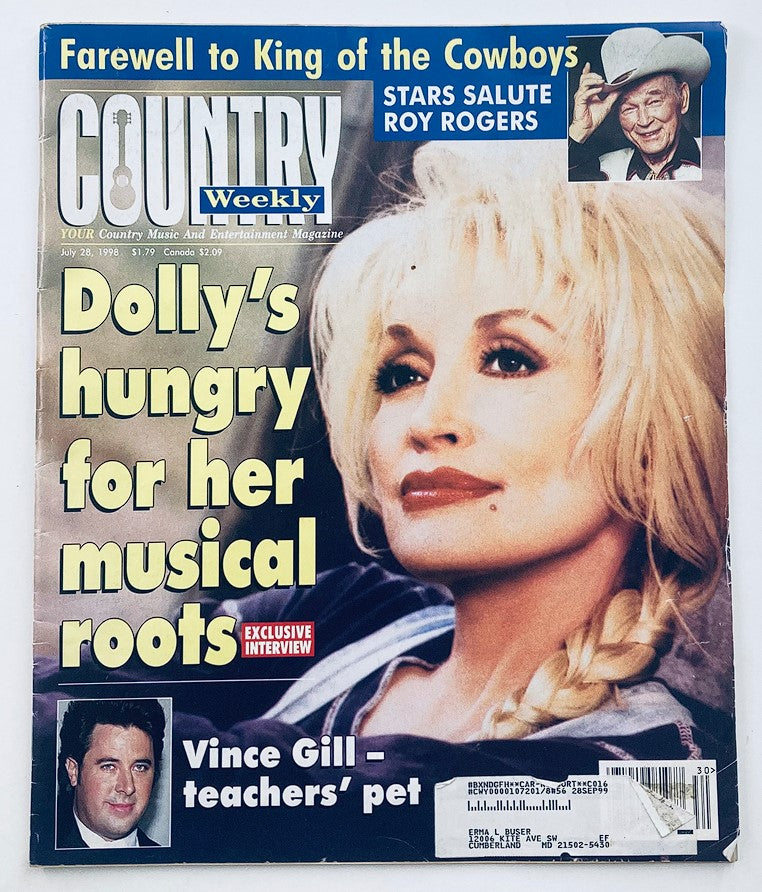 Country Weekly Magazine July 28 1998, Volume 5 #30 featuring Dolly Parton, highlighting her musical roots, and Vince Gill, noted as a 'teachers' pet', with a tribute to Roy Rogers on the cover.