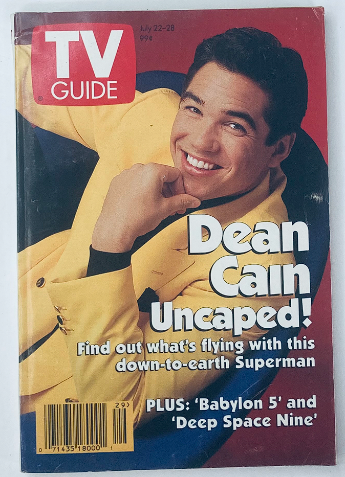 TV Guide Magazine July 22 1995 featuring Dean Cain on the cover, showcasing him in a vibrant yellow jacket with the headline 'Dean Cain Uncapped!' and a mention of popular shows like 'Babylon 5' and 'Deep Space Nine'.