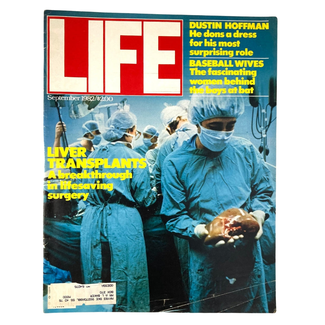 Cover of VTG Life Magazine September 1982, Volume 5, Issue 9, featuring the headline 'Liver Transplants: A breakthrough in lifesaving surgery' with a surgical scene and medical professionals in scrubs.